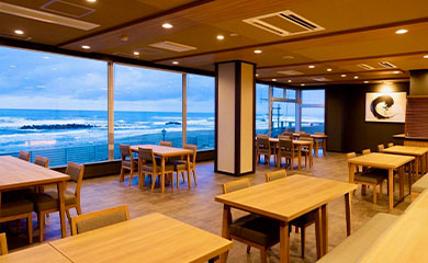 ダイニング ”波のたり”
